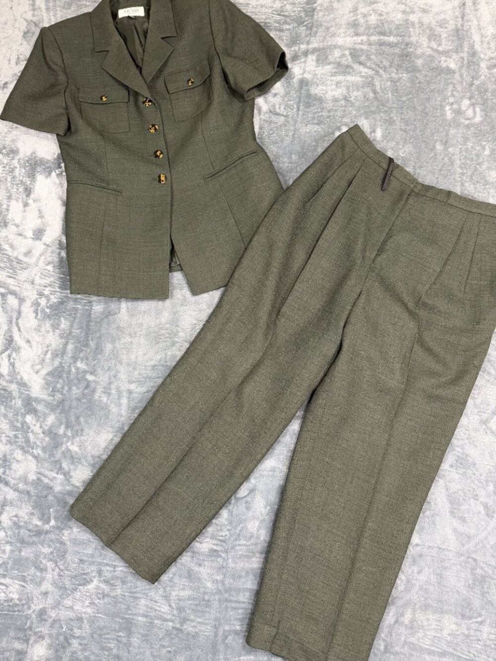 Le Suit Petite Womens Olive Green Short Sleeve Blazer & Trousers 2-Pc 10P - Picture 1 of 10
